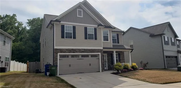 $1,995 | 272 Moonstone Court, Gibsonville, NC 27249
