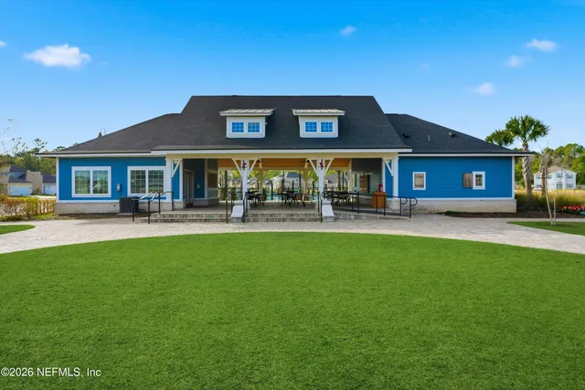 a view of a slide with a slide