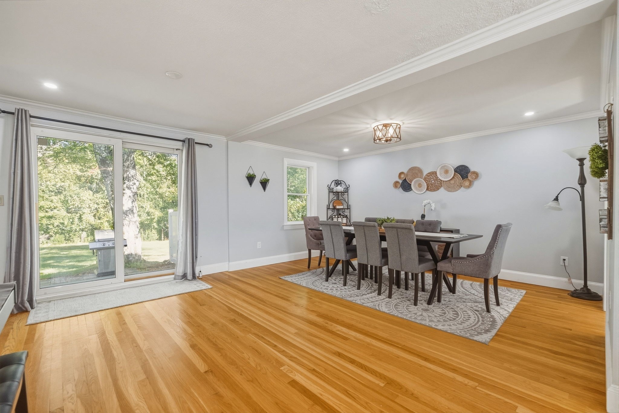 12 Dean Road Wayland, MA 01778 - Photo 5 of 20 Gallery Image 5