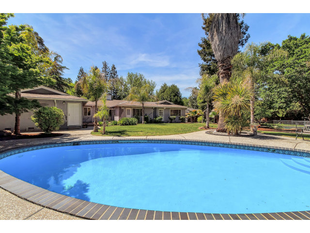 2037 Diablo Road Diablo, CA 94506 - Photo 19 of 21 Gallery Image 19
