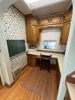 $284,900 | 445 Franklin Street Southwest, Hutchinson, MN 55350