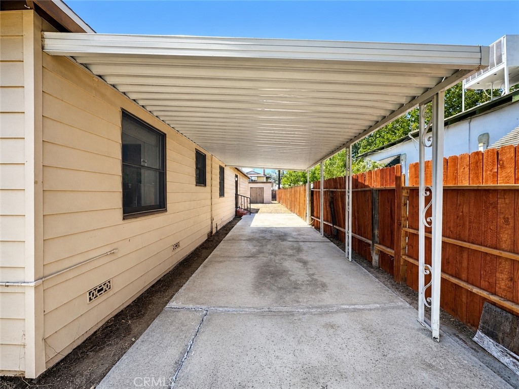 325 North Sanders Street Ridgecrest, CA 93555 - Photo 20 of 23 a view of a balcony