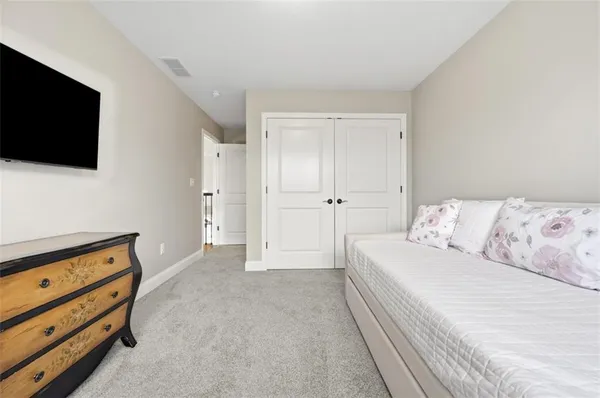 $1,100,000 | 1017 Skyline Drive, Canonsburg, PA 15317