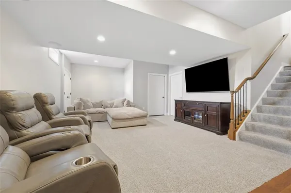 $1,100,000 | 1017 Skyline Drive, Canonsburg, PA 15317