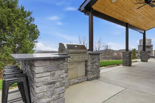 $1,100,000 | 1017 Skyline Drive, Canonsburg, PA 15317