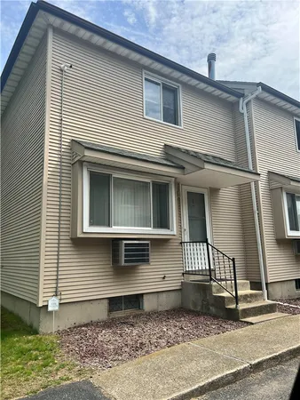 $239,999 | 670 Union Avenue, Unit 1, Providence, RI 02909