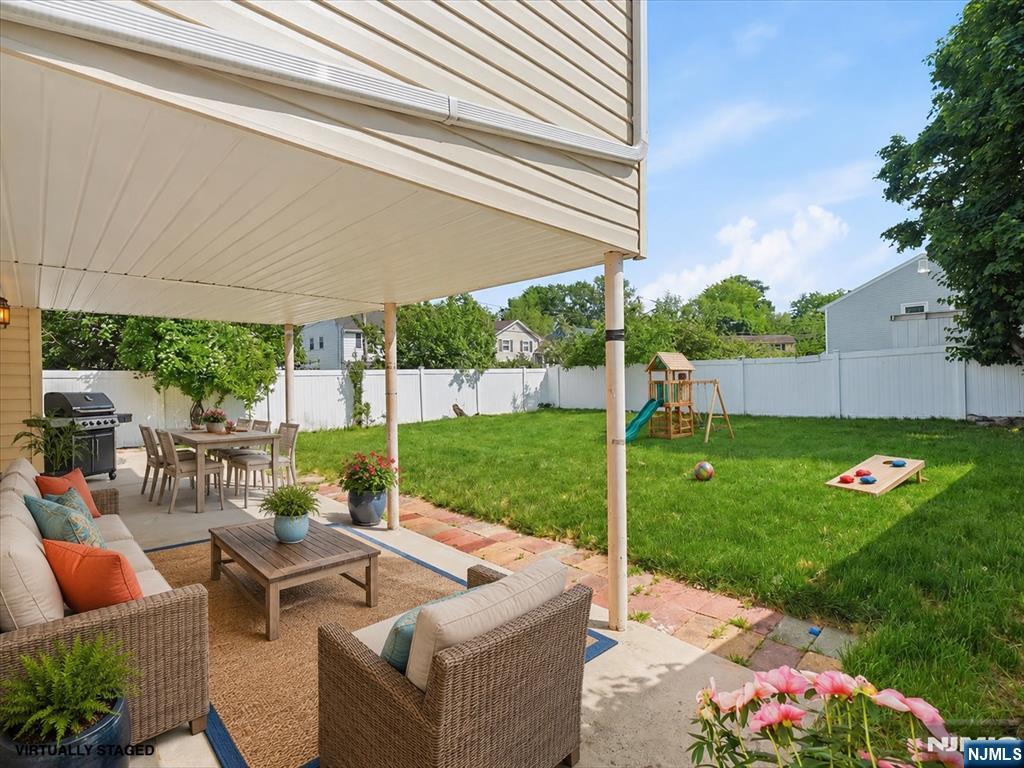 27 Carolyn Road Belleville, NJ 07109 - Photo 7 of 43