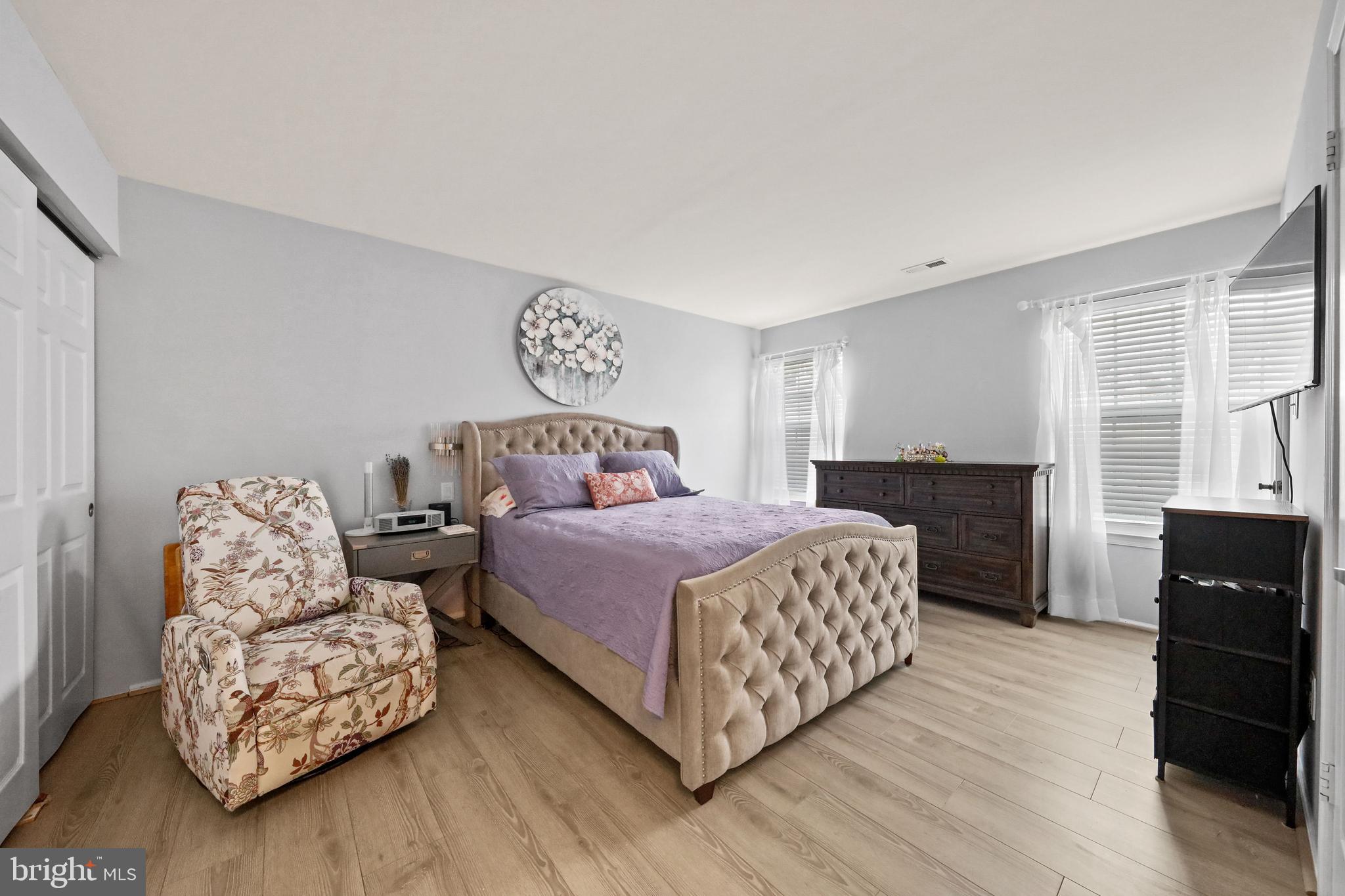 2103 Ferndale Court, Unit A Mount Laurel, NJ 08054 - Photo 13 of 25 Large Primary Bedroom