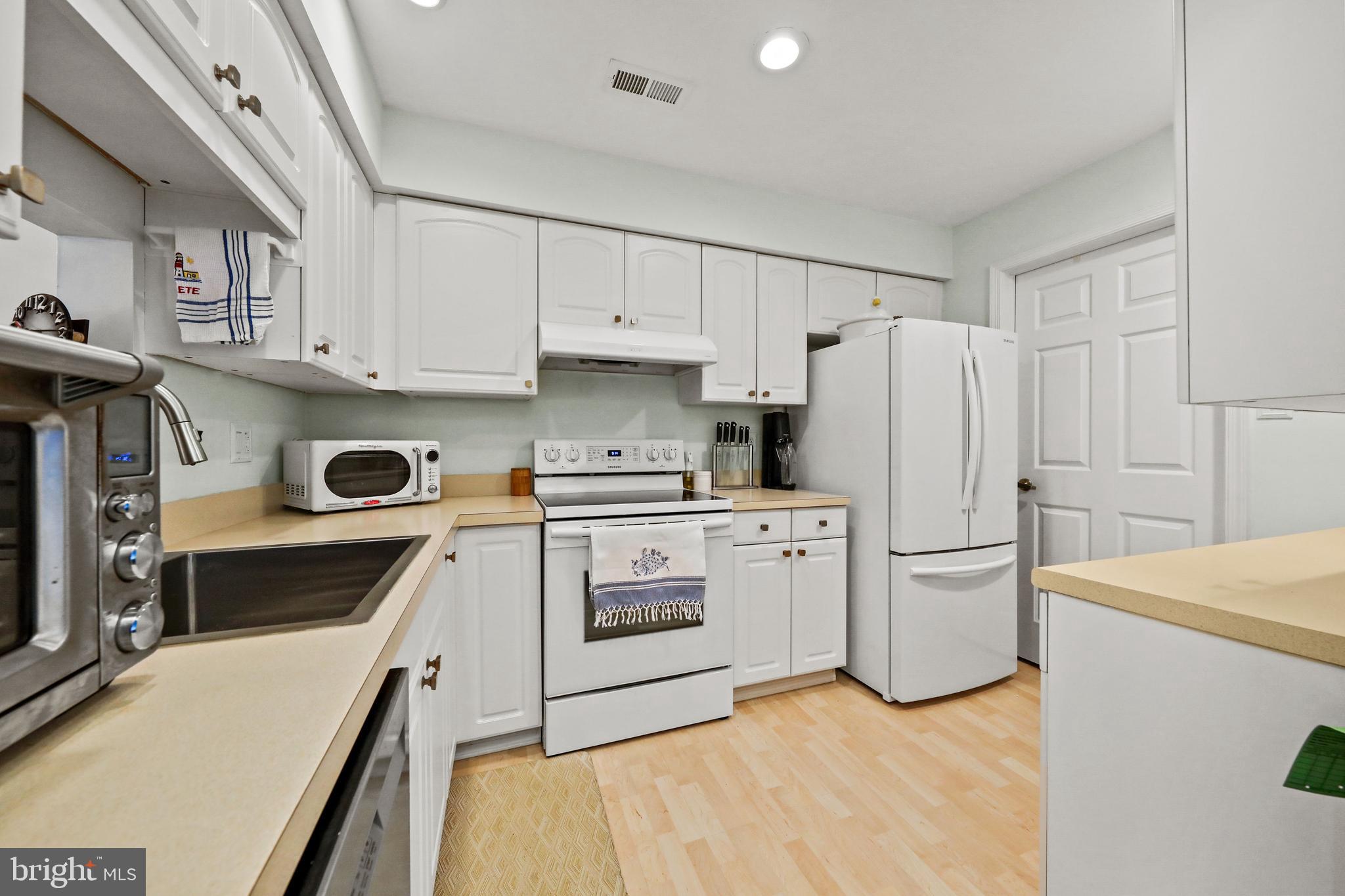 2103 Ferndale Court, Unit A Mount Laurel, NJ 08054 - Photo 10 of 25