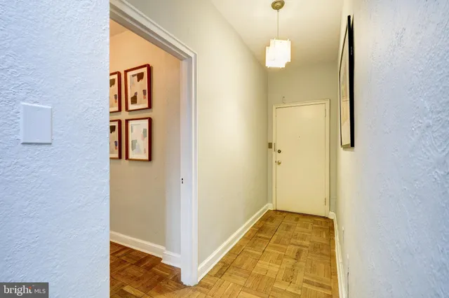 $329,000 | 1010 25th Street Northwest, Unit 202, Washington, DC 20037