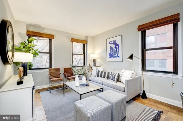 $329,000 | 1010 25th Street Northwest, Unit 202, Washington, DC 20037