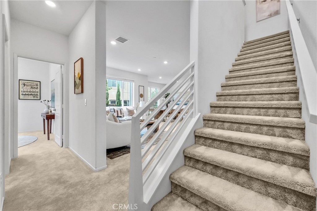5584 Kate Way, Unit 10 Fontana, CA 92336 - Photo 12 of 42 a view of entryway