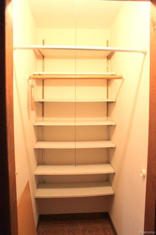 18 South Holcomb Road Clarkston, MI 48346 - Photo 11 of 11 "His" & "Hers" Closets!