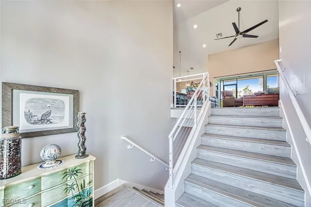 a view of entryway and hall