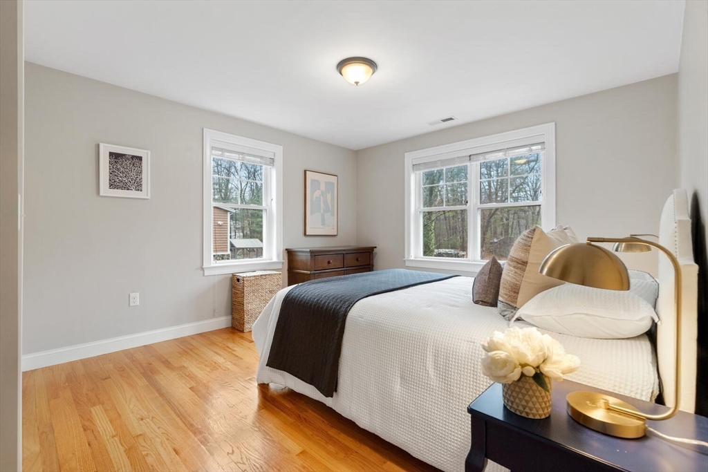 115 Forest Street Reading, MA 01867 - Photo 26 of 42