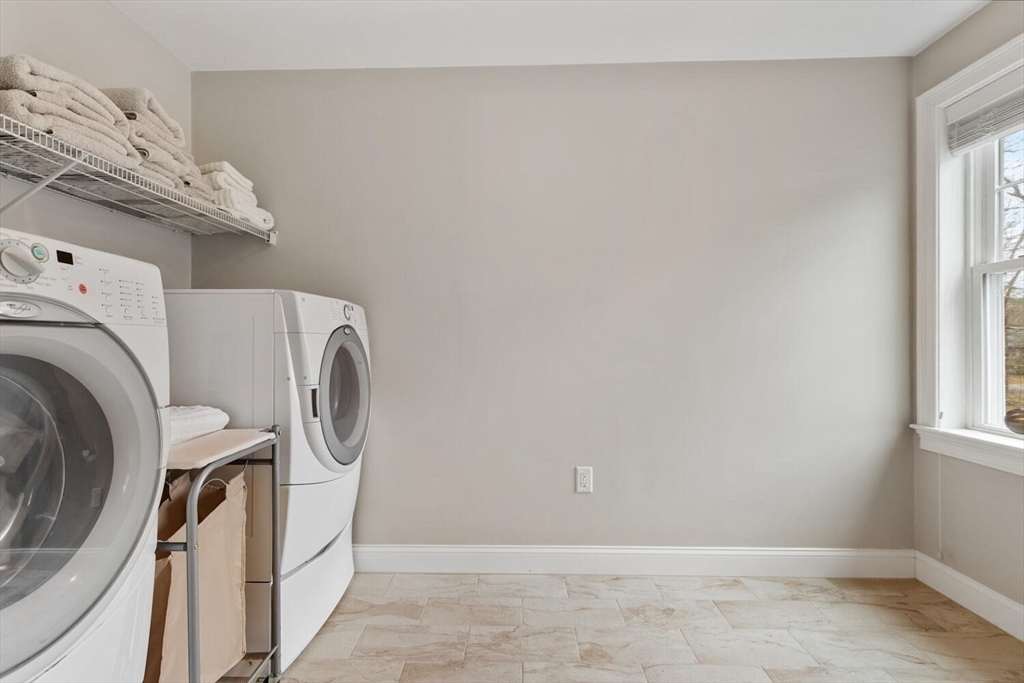 115 Forest Street Reading, MA 01867 - Photo 30 of 42