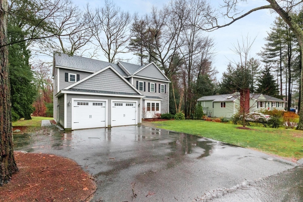 115 Forest Street Reading, MA 01867 - Photo 3 of 42