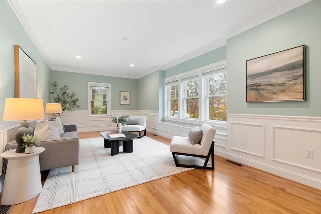 115 Forest Street Reading, MA 01867 - Photo 6 of 42