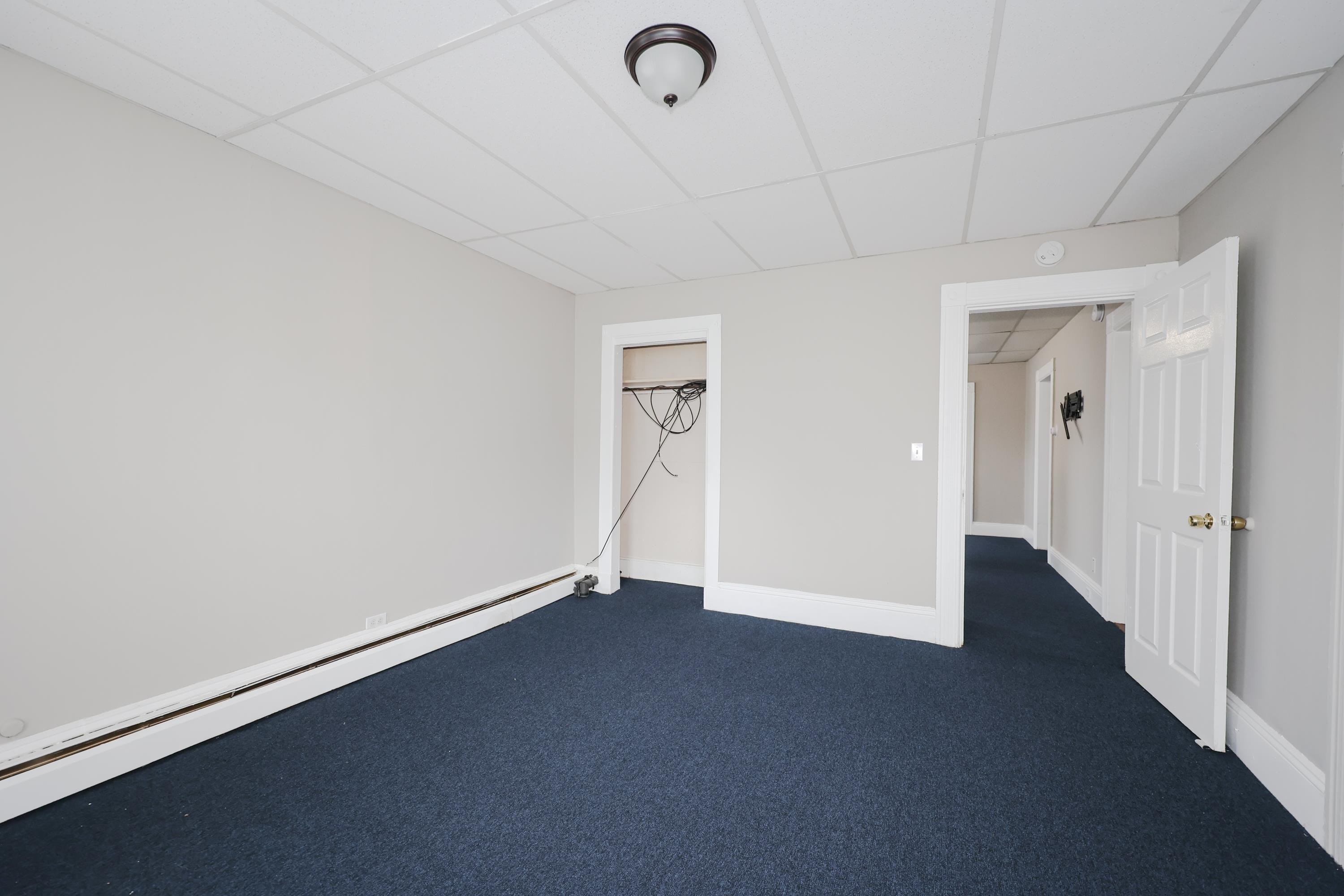 174 Green Street Manchester, NH 03103 - Photo 11 of 40