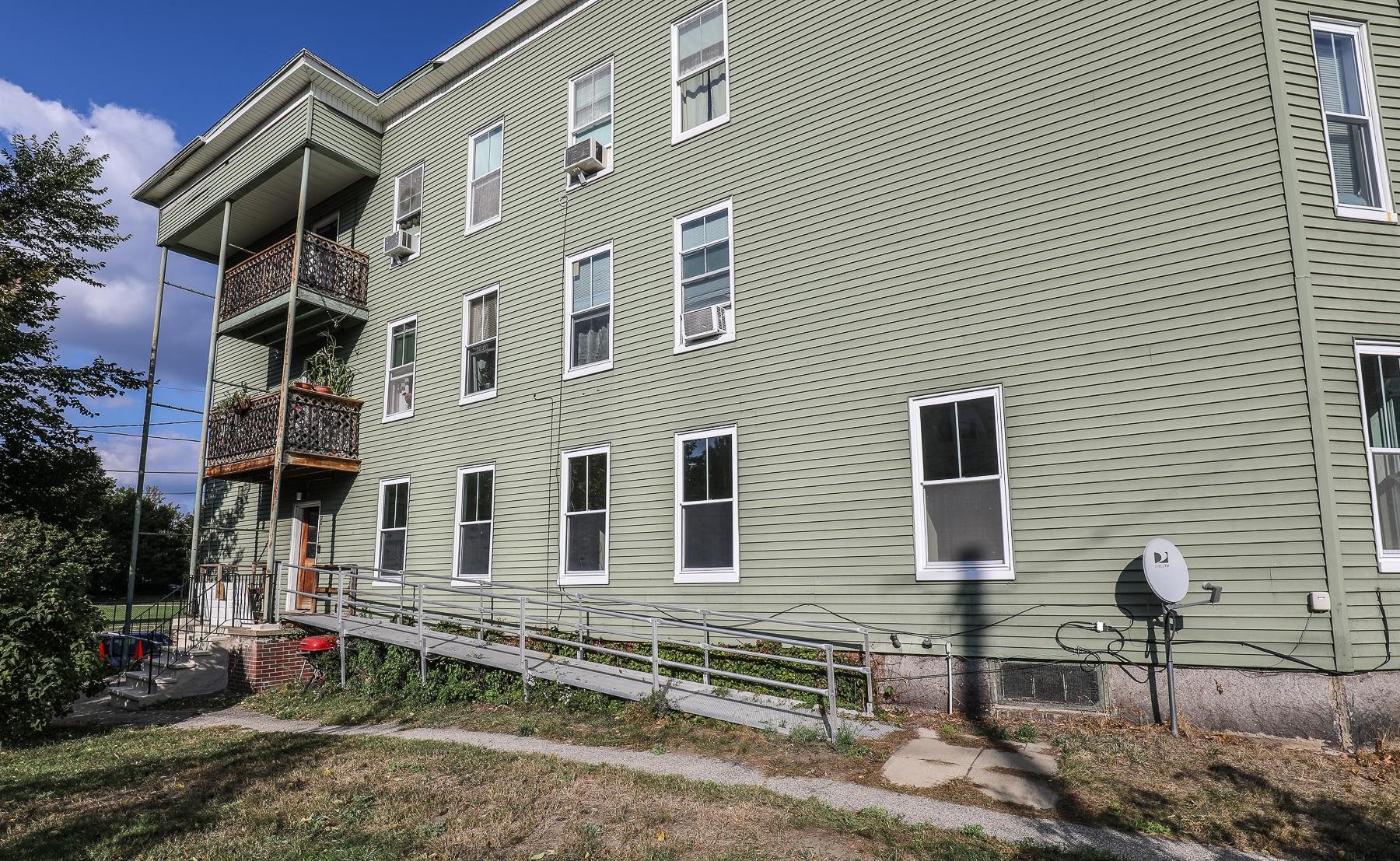 174 Green Street Manchester, NH 03103 - Photo 32 of 40