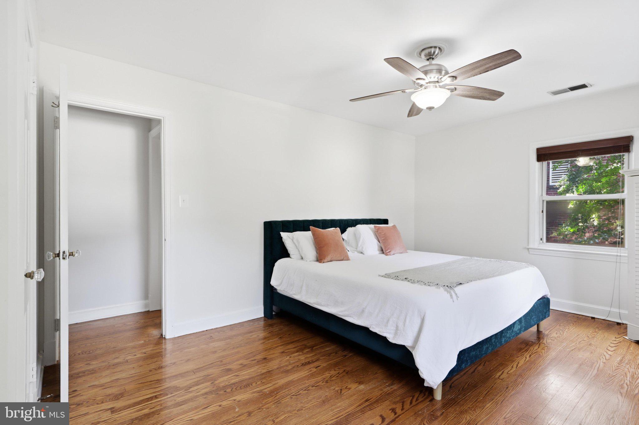 10211 Sutherland Road Silver Spring, MD 20901 - Photo 16 of 49 Master Bedroom