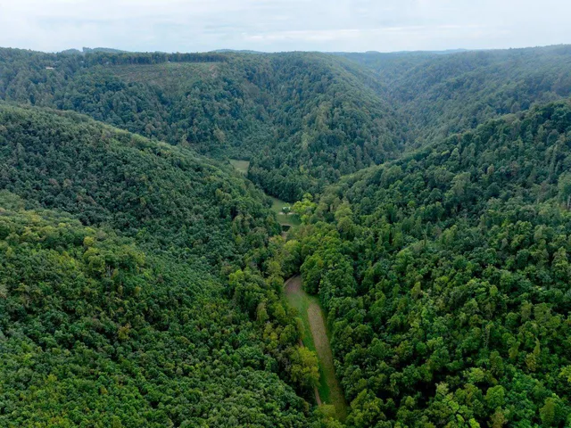 a view of an mountain