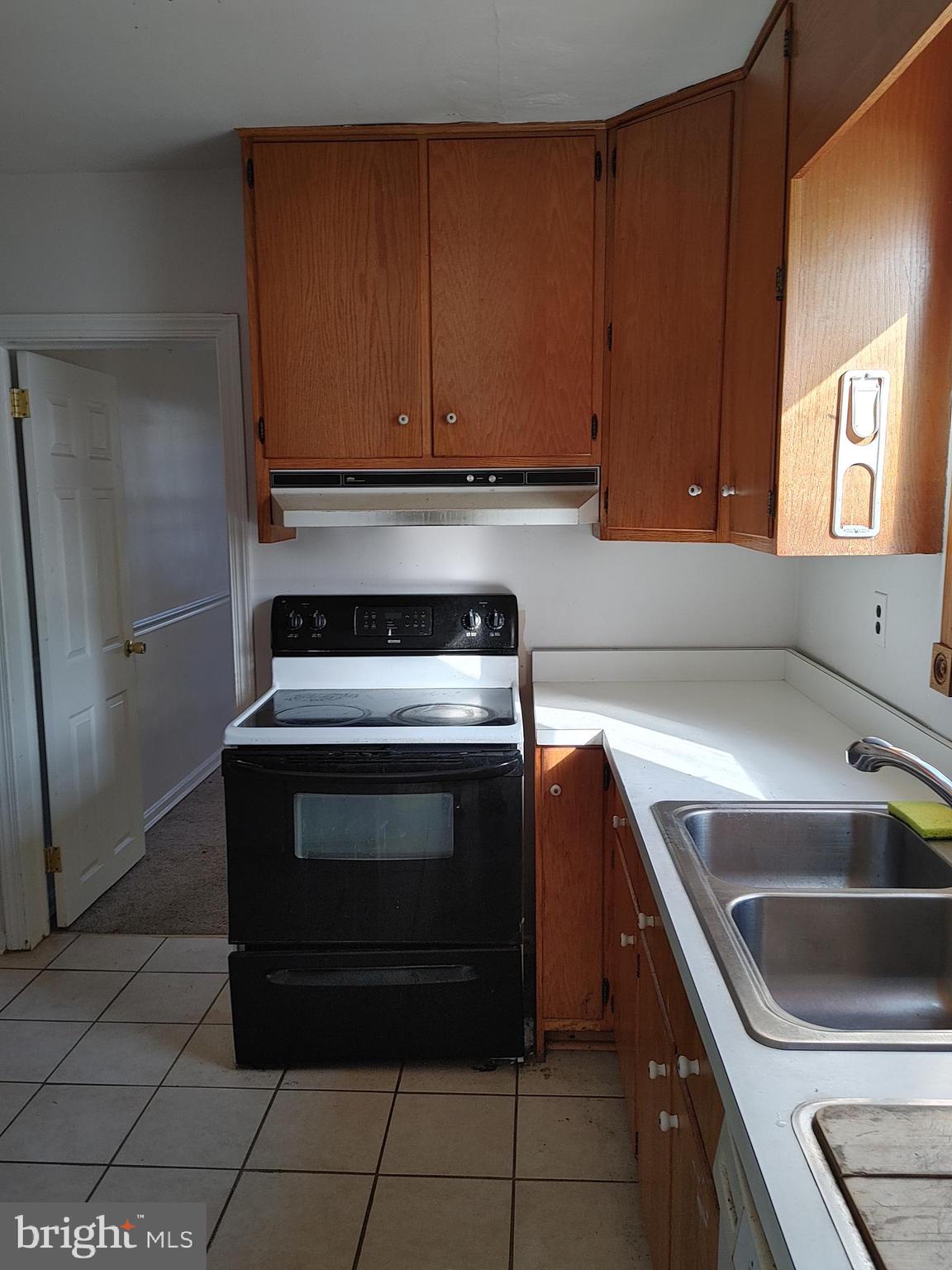 5815 Aley Road Temple Hills, MD 20748 - Photo 12 of 28 Kitchen