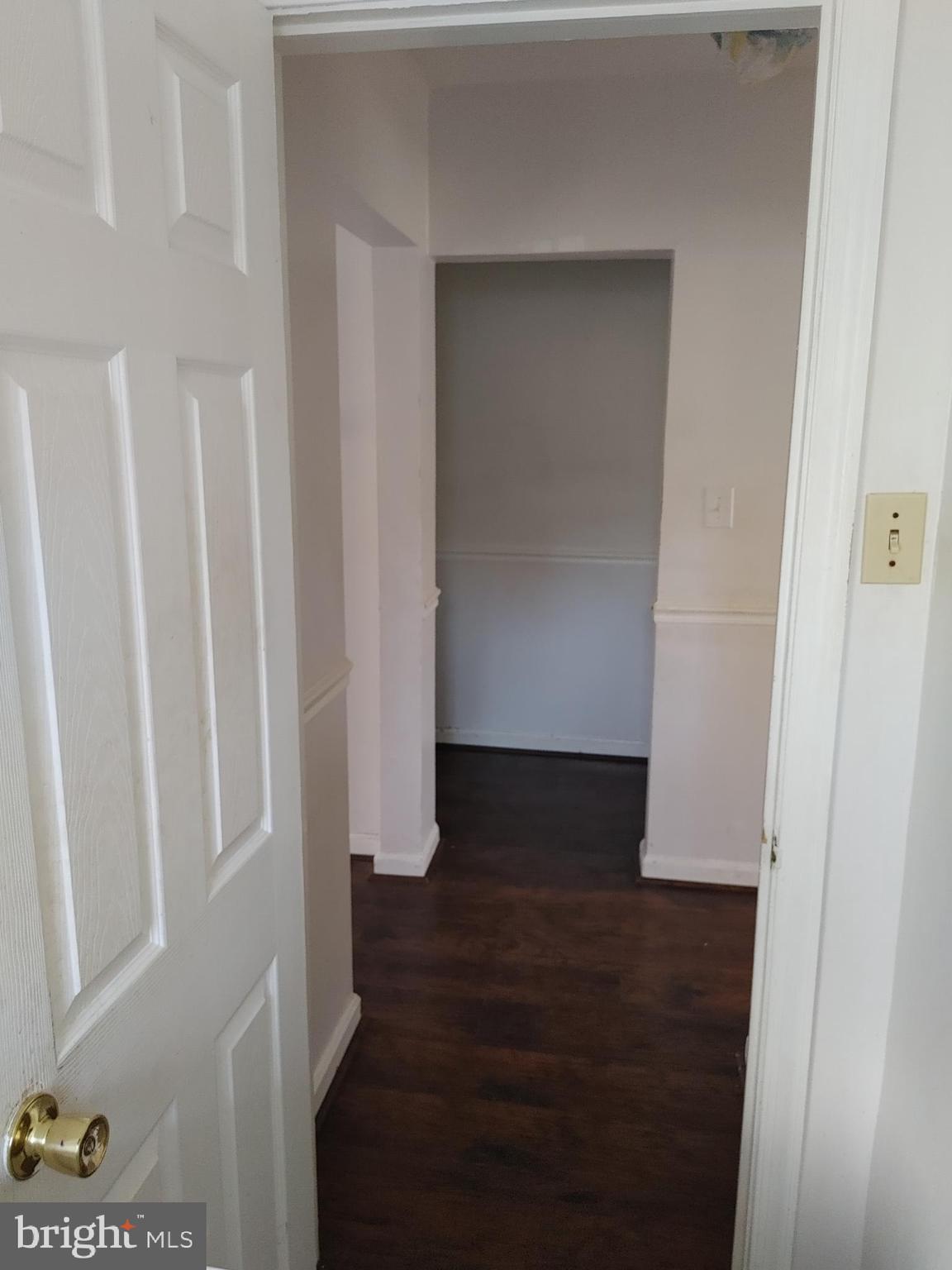 5815 Aley Road Temple Hills, MD 20748 - Photo 15 of 28 Hallway