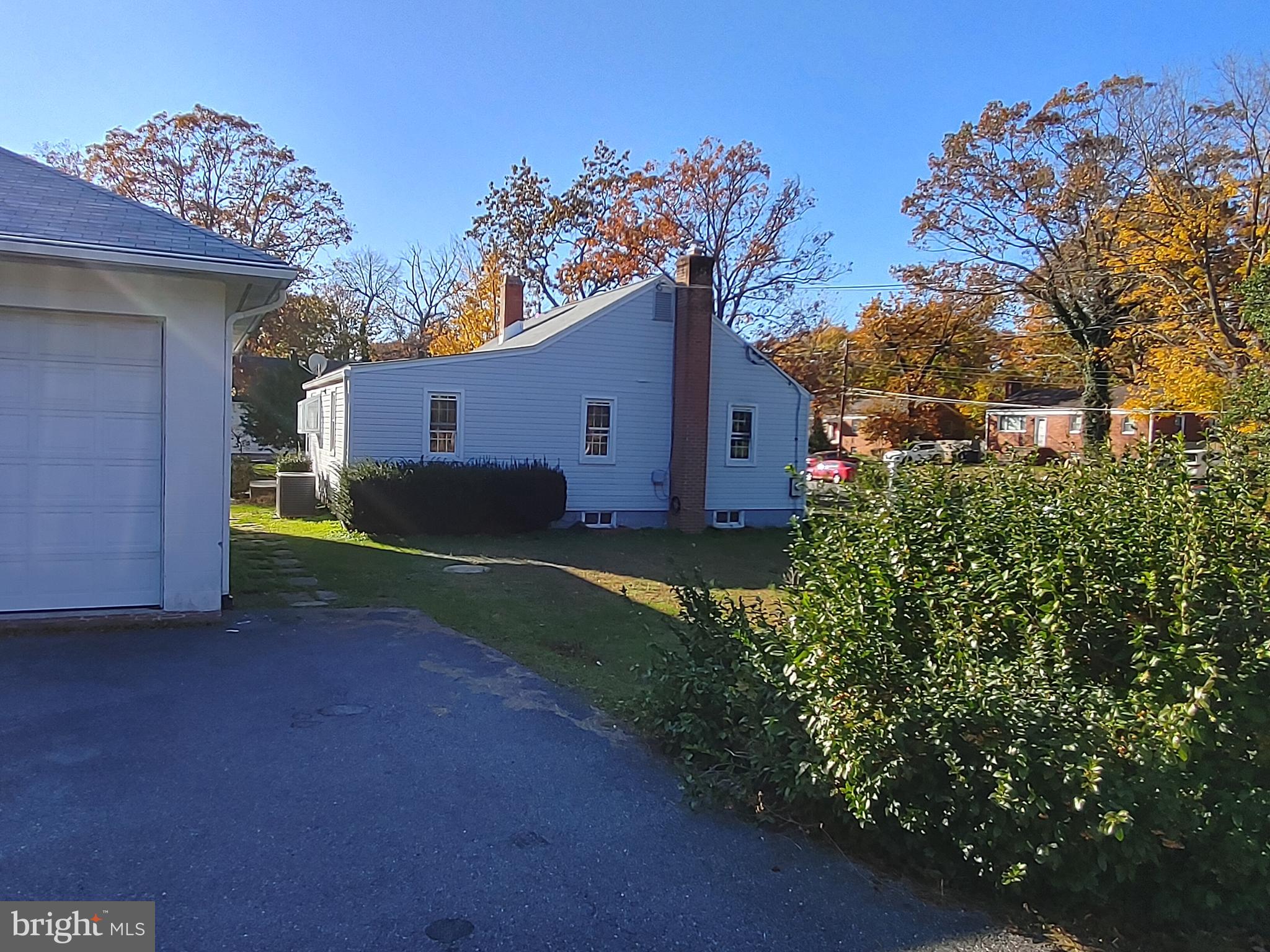 5815 Aley Road Temple Hills, MD 20748 - Photo 26 of 28 side yard