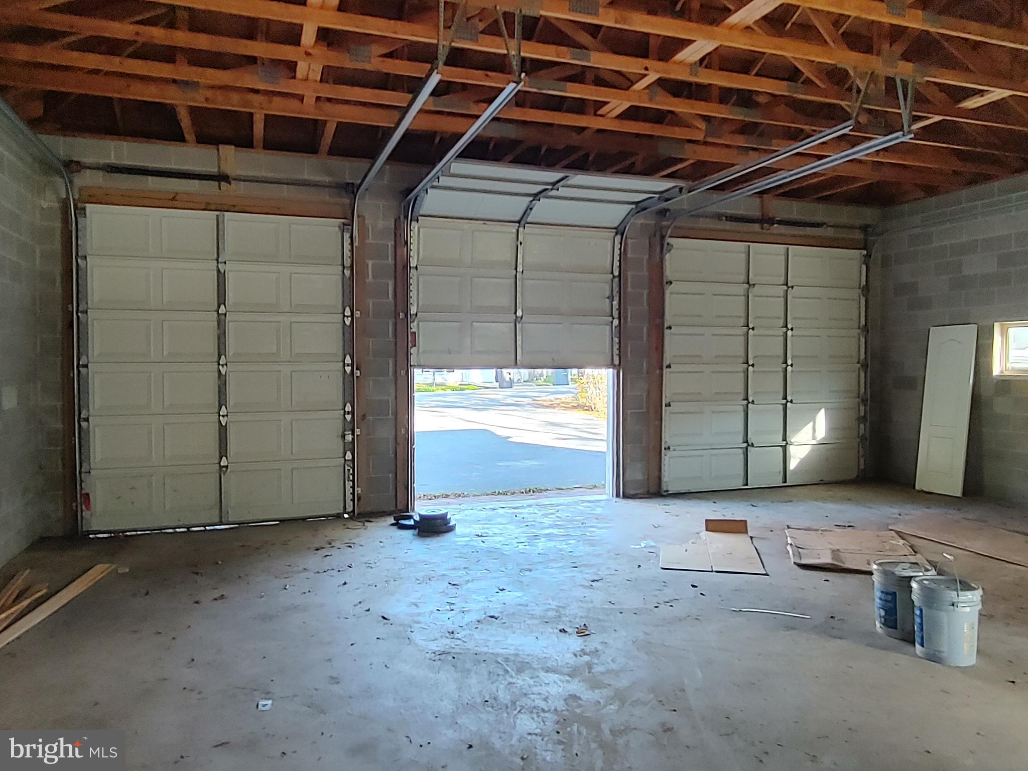 5815 Aley Road Temple Hills, MD 20748 - Photo 27 of 28 Garage