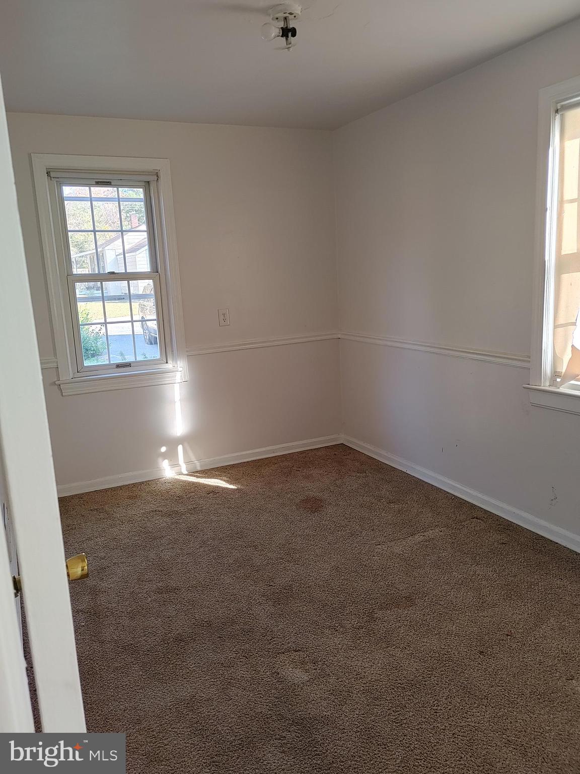 5815 Aley Road Temple Hills, MD 20748 - Photo 9 of 28 3rd Bedroom