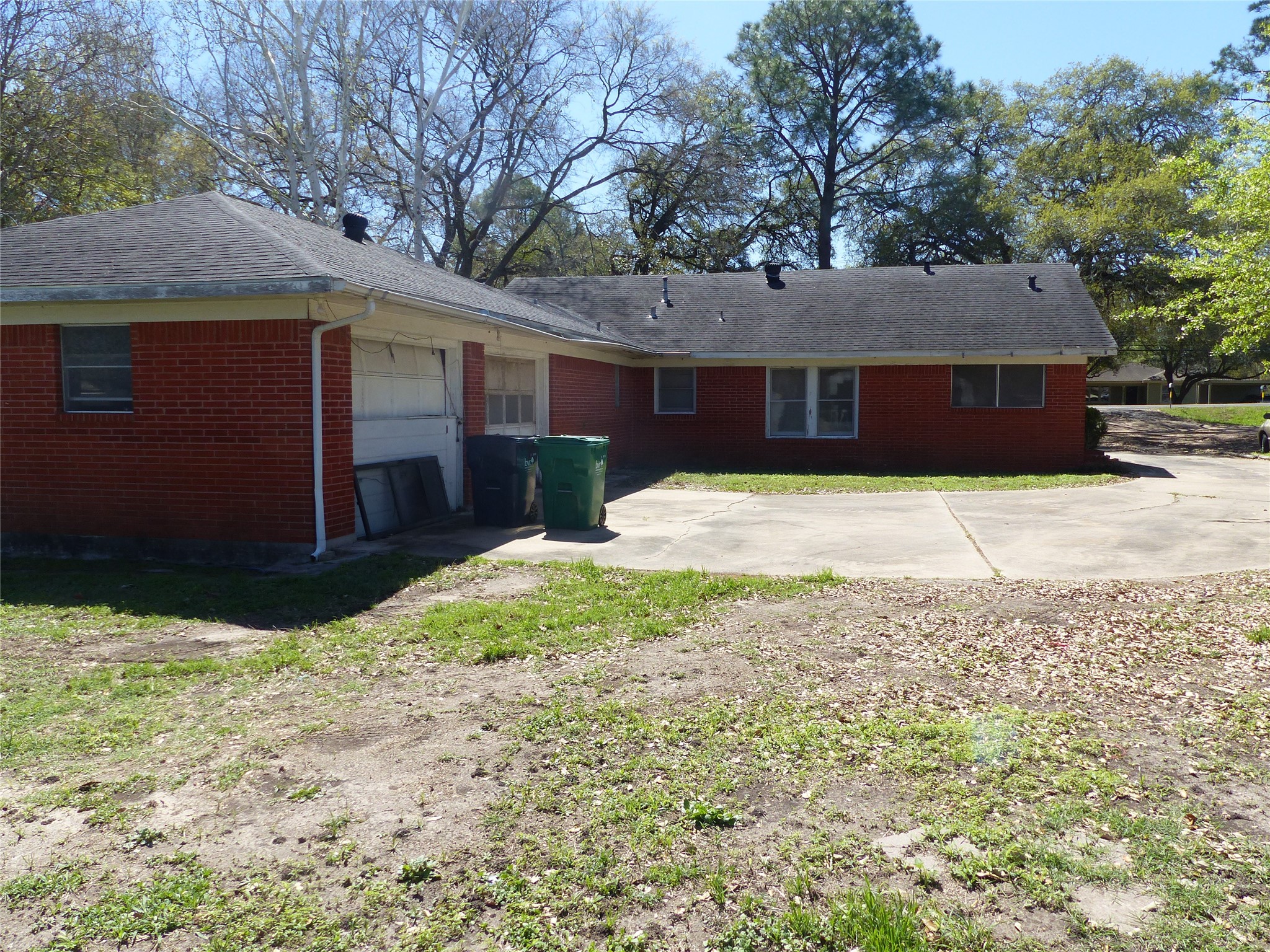 1102 West Main Street Brenham, TX 77833 - Photo 8 of 23