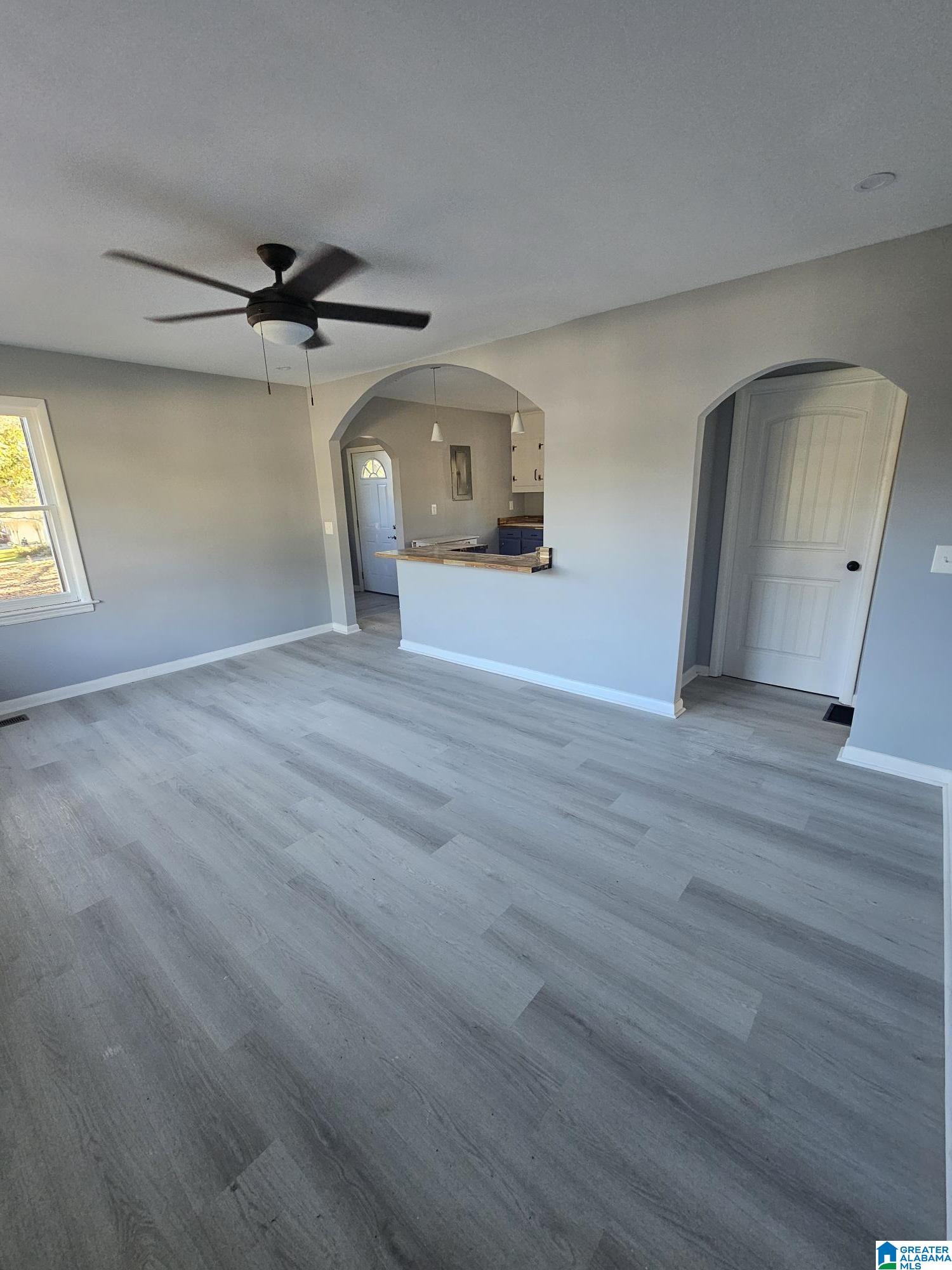 300 10th Street Southwest Alabaster, AL 35007 - Photo 7 of 10