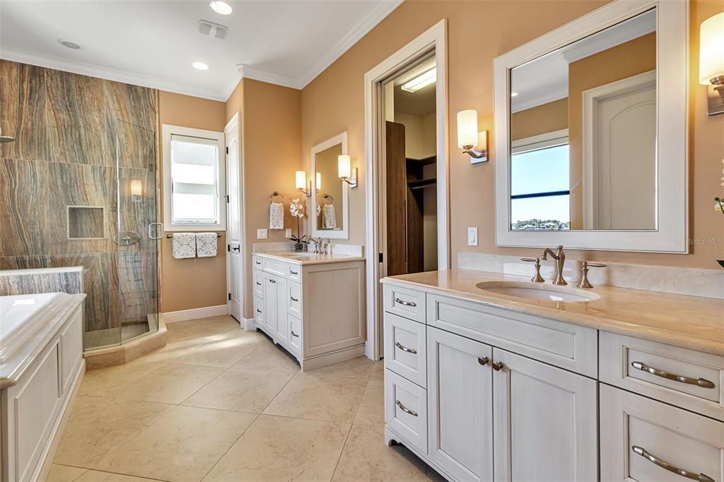 2508 Casey Key Road Nokomis, FL 34275 - Photo 24 of 48