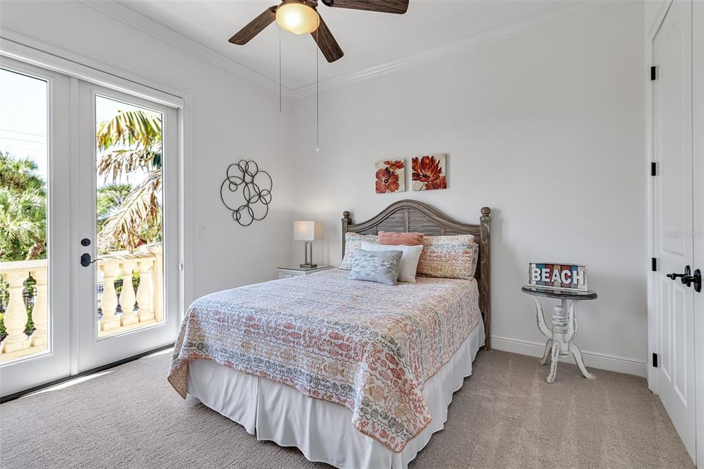 2508 Casey Key Road Nokomis, FL 34275 - Photo 36 of 48