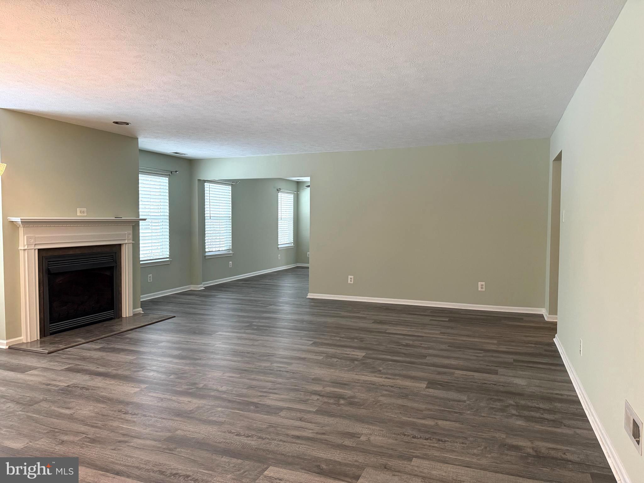 77 Maple Leaf Circle Sewell, NJ 08080 - Photo 11 of 27