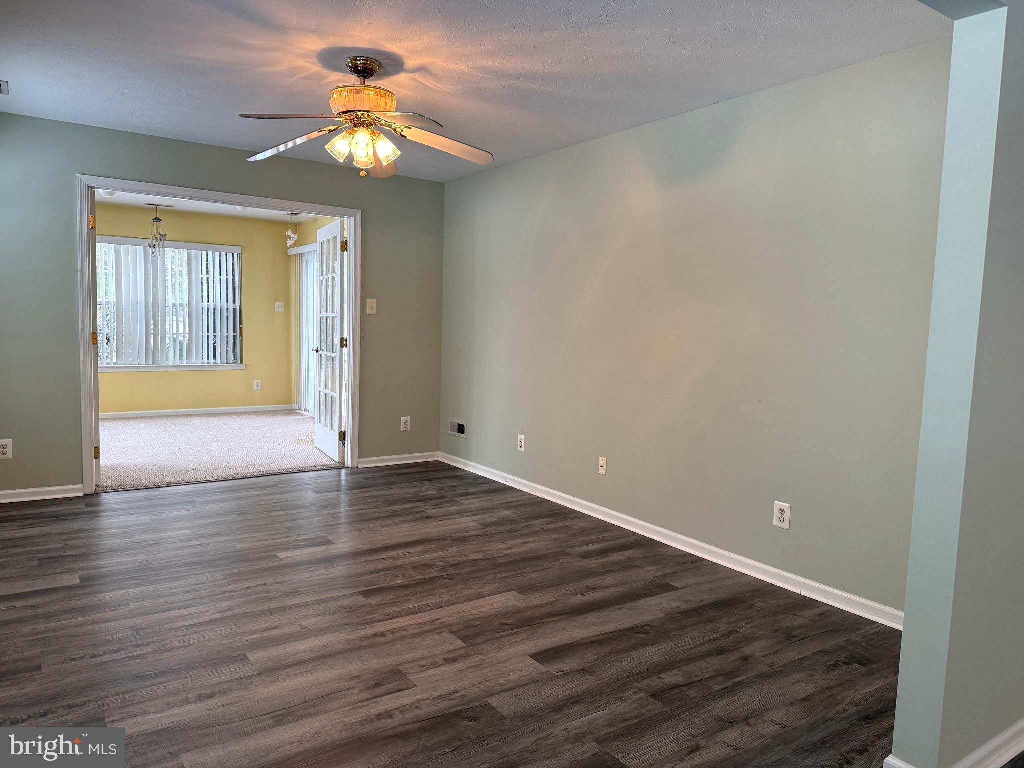 77 Maple Leaf Circle Sewell, NJ 08080 - Photo 15 of 27