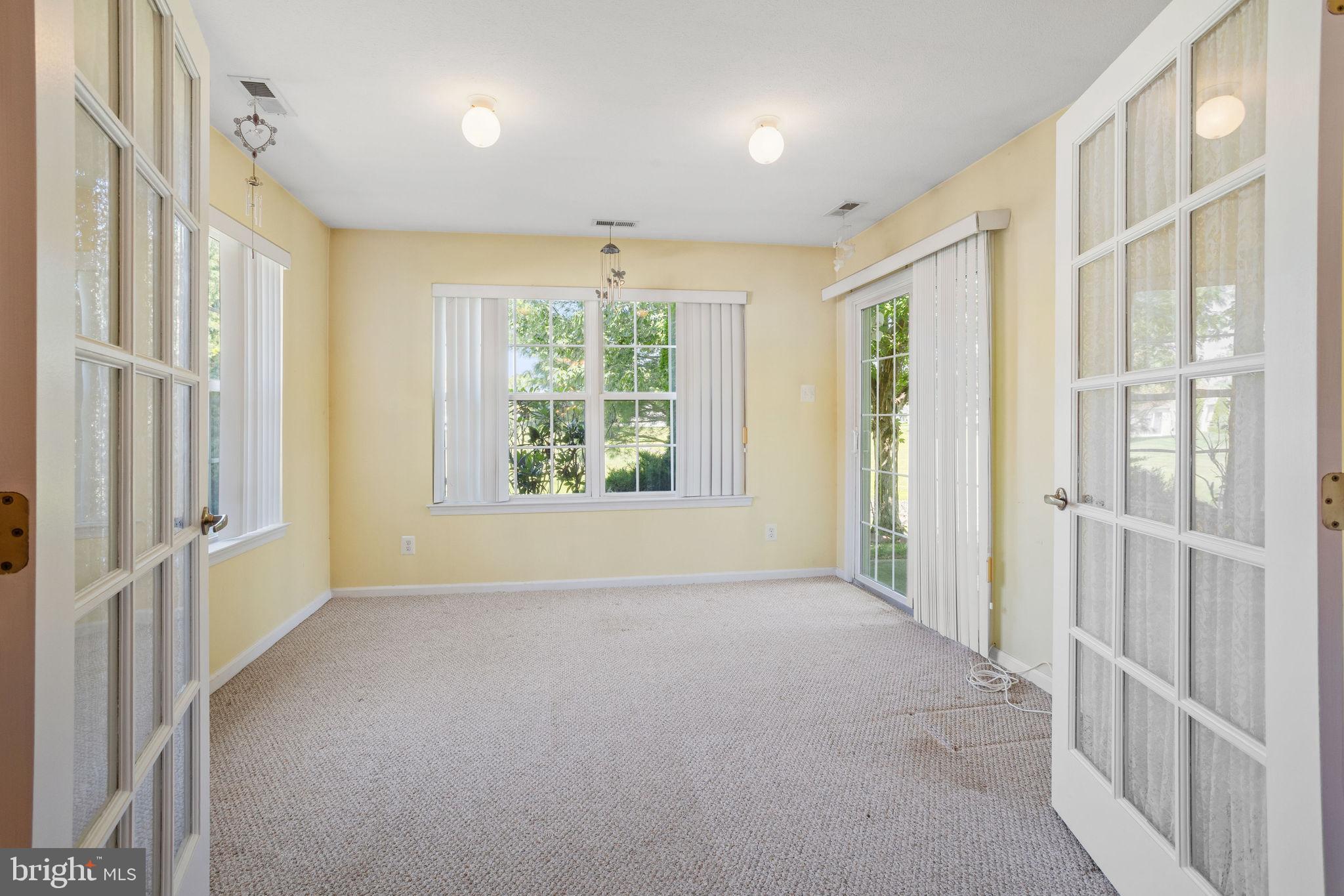 77 Maple Leaf Circle Sewell, NJ 08080 - Photo 16 of 27