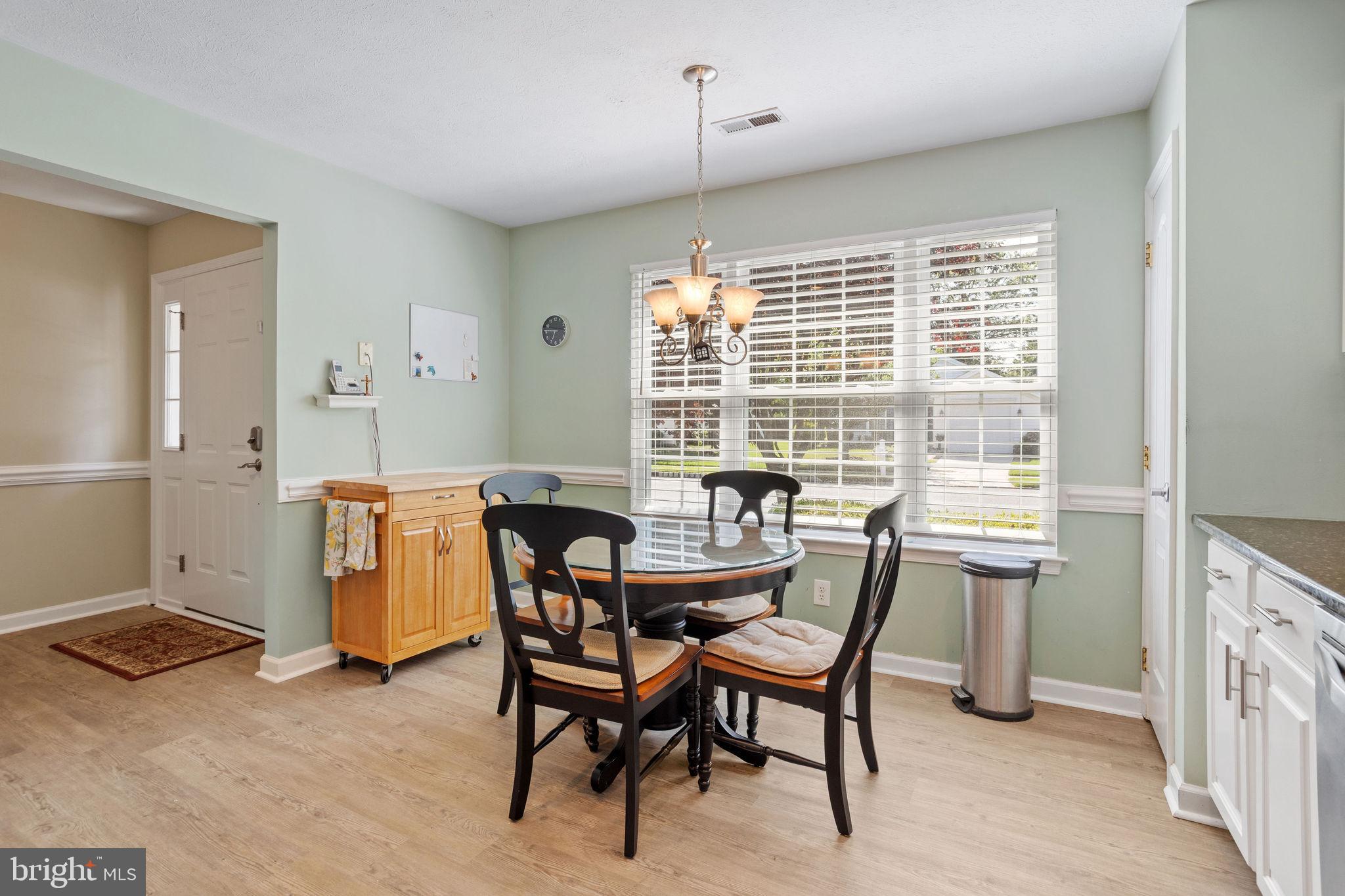 77 Maple Leaf Circle Sewell, NJ 08080 - Photo 6 of 27