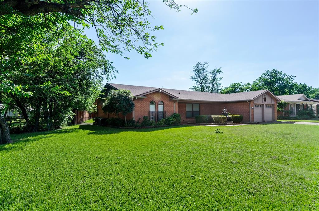 509 Northwest Mound Road Burleson, TX 76028 - Photo 32 of 34