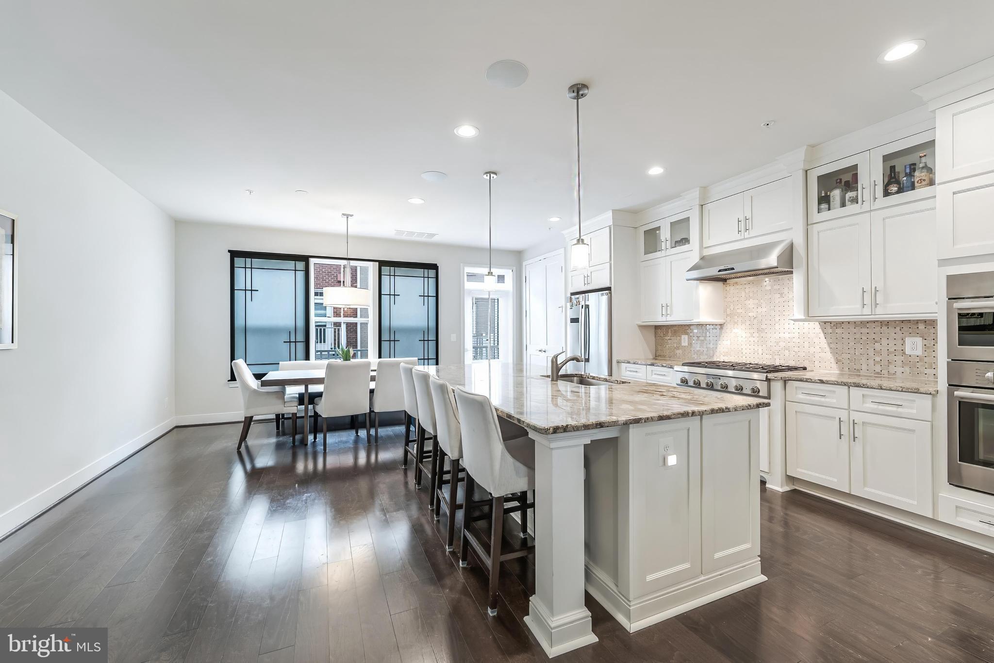 11692 Sunrise Square Place Reston, VA 20191 - Photo 18 of 49