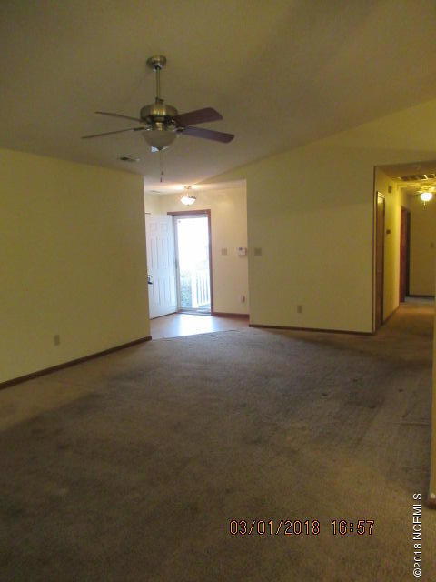 413 Ruddy Court Jacksonville, NC 28540 - Photo 3 of 26 IMG_8661