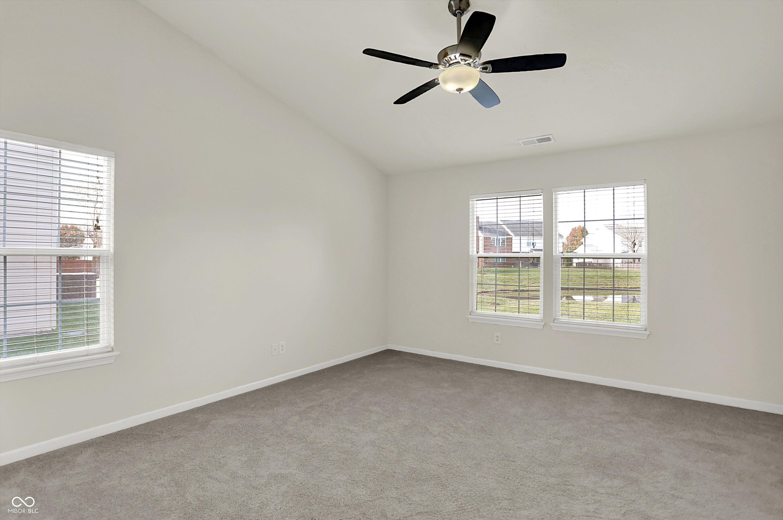 1906 Spring Beauty Drive Avon, IN 46123 - Photo 13 of 25