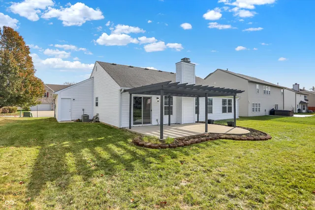 $334,900 | 1906 Spring Beauty Drive, Avon, IN 46123