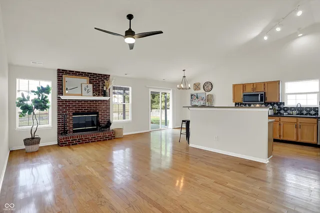 $334,900 | 1906 Spring Beauty Drive, Avon, IN 46123