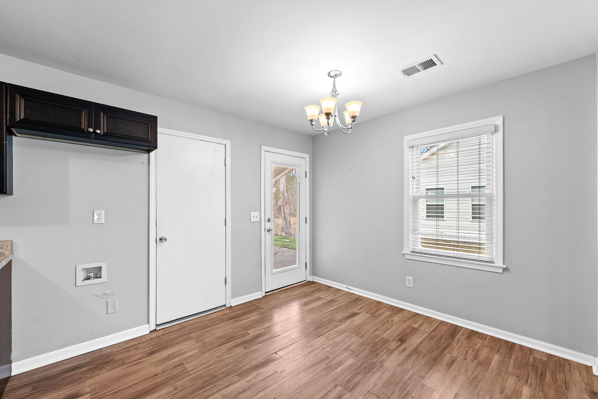 123 Pandora Drive Goose Creek, SC 29445 - Photo 14 of 27 8-web-or-mls-Barclay Media Co.-8