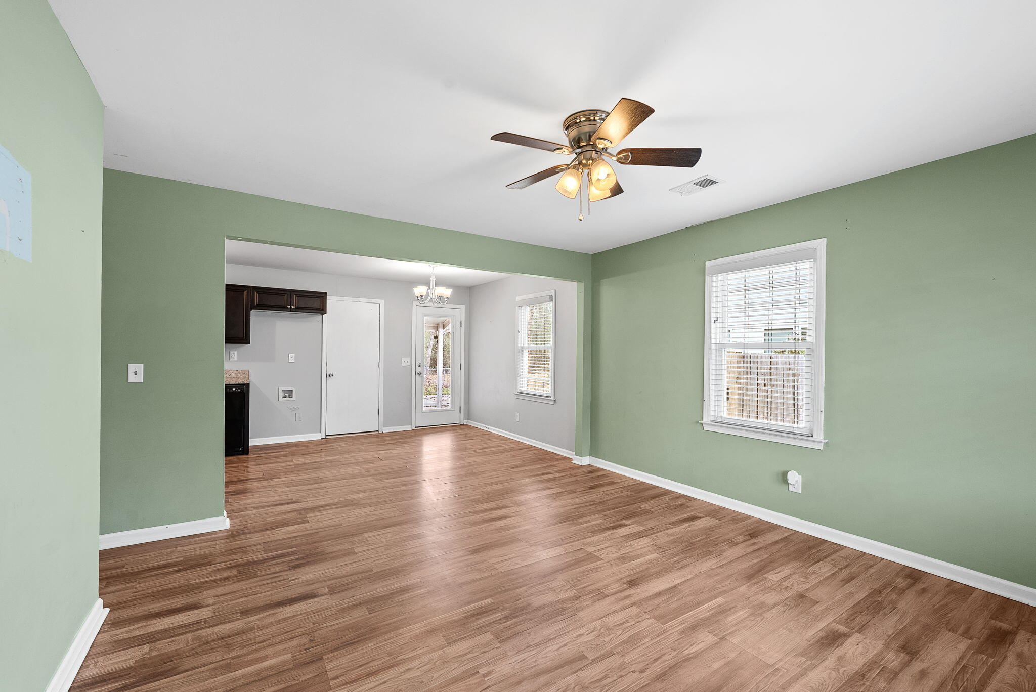 123 Pandora Drive Goose Creek, SC 29445 - Photo 7 of 27 5-web-or-mls-Barclay Media Co.-5