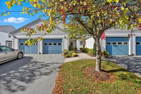 $379,900 | 73 Saybrook Road, Unit 73, Essex, VT 05452