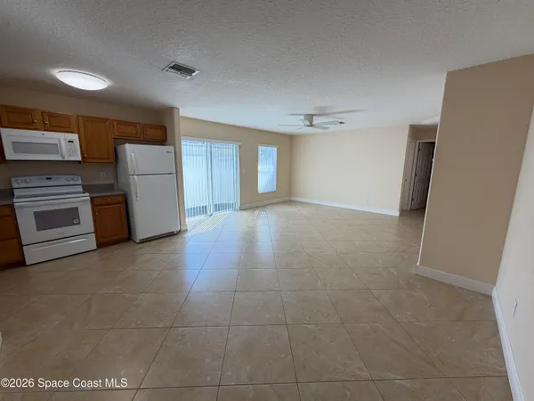 $1,700 | 1904 Fletcher Street, Melbourne, FL 32901