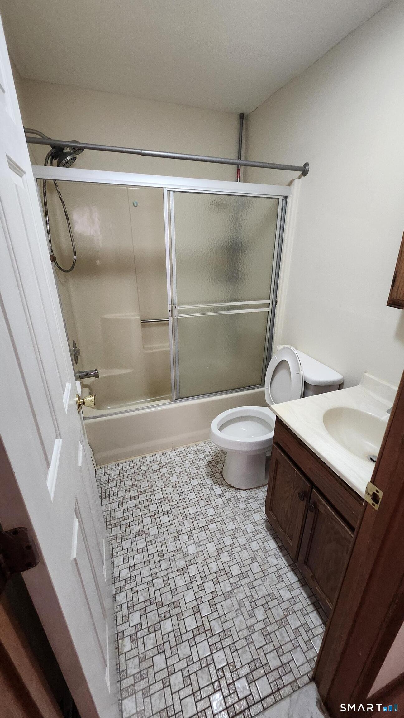 70 Andrews Street, Unit 3 Meriden, CT 06451 - Photo 12 of 20